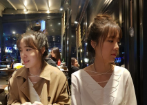 《雲盤高質泄密》渣男分手後求和遭拒報復流出，活潑開朗大波美女白天是女神夜晚上床秒變蕩婦