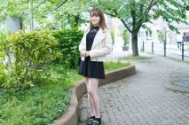 【無修正】自信滿滿的20歲♥我的口交和姿勢受到稱讚♥這樣的苗條JD第一次被大屌中出！