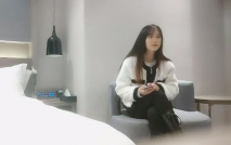 氣質女神連續搞兩次 白色外套黑絲貼身衣高筒靴性感啊，沸騰情欲 飽滿美腿加上黑絲受不了愛撫用力猛操