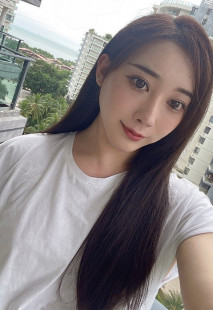 熱門 人妖 ·Ts鬼鬼 · 顏值高、人美態度好，口活一流，含硬了開操一起射！