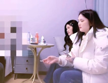 雙飛陌生騷婦；還都挺放得開幫推屁股雙飛太爽
