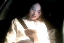 【90後夫妻愛交換】約一對夫妻交換，駕車到目的地，肉感騷熟女，穿上情趣裝開操，場面淫亂