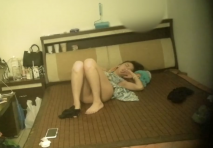 約酒店妹回家做愛 拿玩具玩她