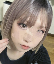 【露臉】無法償還的苗條可愛女孩拍攝中出