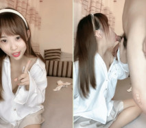 甜美新人美少女！2小時激情操逼！沙發上騎乘位插穴，站立後入各種姿勢，第一視角呻吟嬌喘