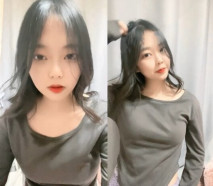 新下海的正經良家妹妹！【夾心糖餅】揉奶摳逼 良家的很粉~！粉嫩的美穴，很是誘人！！