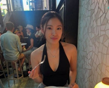 在外商公司上班的美女主管【林心甜】與前男友的性愛