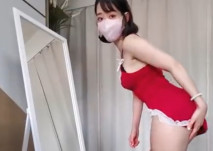 台灣清華大學外文系臀后健身教練「Ellie」劇情私拍，我的味道都要給男人聞得，你要不要來聞一下？