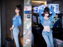 秀人網白笑笑 高質量美女 全裸 漏奶子 漏鮑 好騷啊助力電競