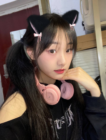 在校大二蘿莉學妹和男炮友