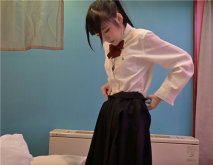 【無】冬裝 cosplay 苗條地下偶像 雛20歲 著衣中出