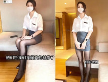 7月重磅推薦！曼妃小雨女神新作！保時捷明星銷售的道歉 完結版！OL制服黑絲長美腿，罕見露臉 又美又騷，無情3P內射