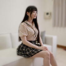 【無修正】清純白皙、絕色美女、瘋狂追求快樂的女大學生：「我喜歡大屌！」第一次AV拍攝超興奮！