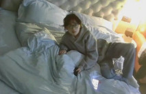 流出稀有樂橙酒店偷拍 大學生情侶白襪眼鏡學妹被男友操