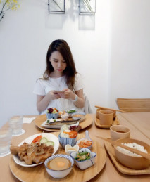 最喜歡學姐的床叫聲