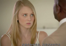 中文字幕 年輕小姐姐假期去做服務體驗員不小心犯錯，被男主人扒下白色長裙啪啪，大屁股銷魂美味狠狠操穴撞擊