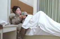 大奶小少婦 身材豐滿 69吃雞舔菊花 快捷酒店被光頭大哥各種爆操