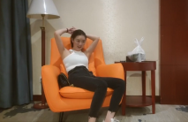 良家美乳美女 洗一下 我要舔原味 好嘔心 啊啊不行了被幹死了 又射在我背上 顏值高身材好奶子超漂亮性感也溫柔被無套輸出